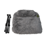 Napzzz huisdier ligstoel fuzzle met kussen in vooraanzicht op witte achtergrond. Metalen frame ingeklapt en los ligkussen apart afgebeeld. Geschikt voor kat en kleinere honden. Metalen inklapaar frame met antislip punten en afneembaar langharig pluche ligkussen met extra hoofdkussentje.