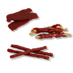 De NapZZZ Mix Eend los afgebeeld. De NapZZZ Mix is een samengestelde voordeelverpakking met drie verschillende soorten hoogwaardige hondensnacks: de Collageen Bar met Eend, Eend Jerky en Eendstick. Alle snacks zijn rijk aan eiwitten en zorgvuldig samengesteld voor honden vanaf 4 maanden